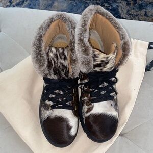 Myra Bag Women's Fur Lined Boots - Brown and Black